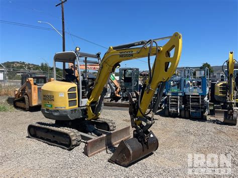 mini excavators medford oregon